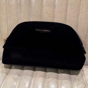 DOLCE & GABBANA BEAUTY- Black Velvet Zippered clutch / makeup bag